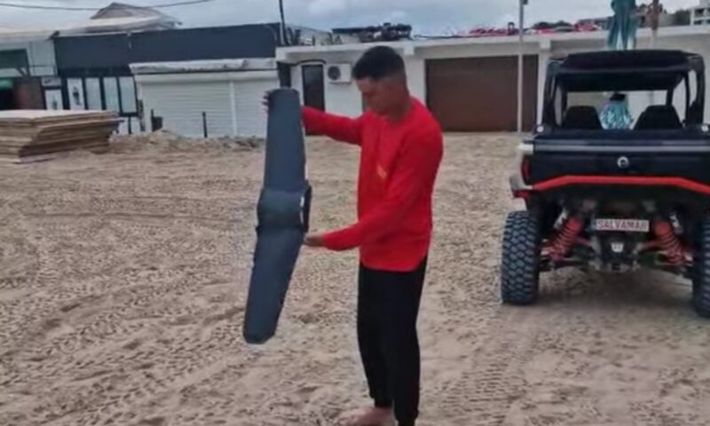 Alertă pe litoral. Resturi de dronă găsite pe plaja din Eforie Nord