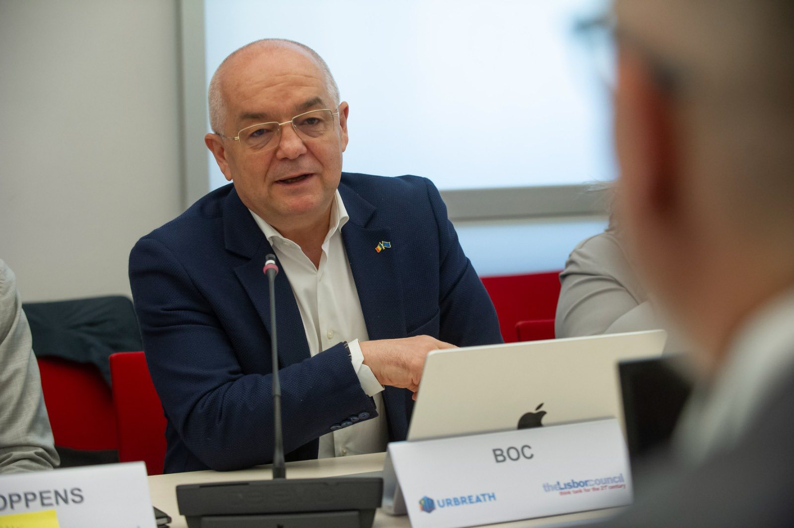 Emil Boc pune pe umerii PSD formarea unui nou guvern. Votul din PNL va rămâne neschimbat