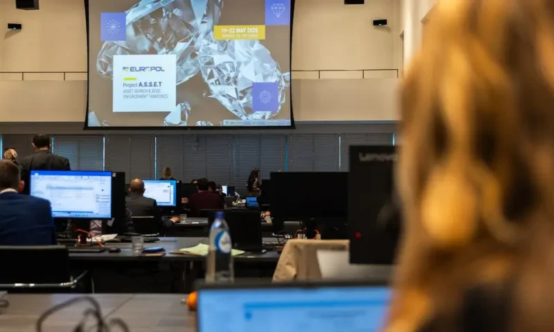 România, în mega-operațiunea Europol. Conturi bancare, imobile, mașini și portofele cripto, vizate în 31 de țări