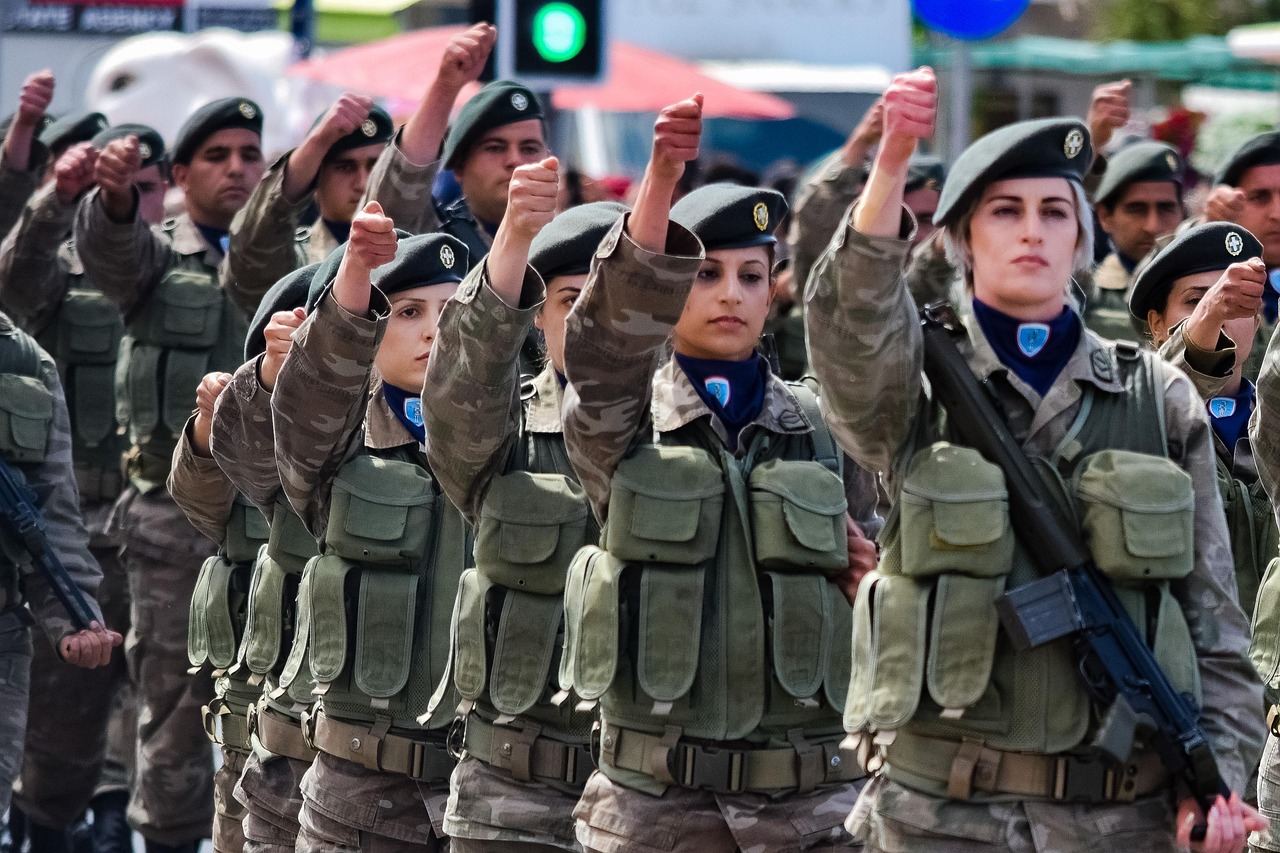 Serviciul militar obligatoriu. Schimbare istorică în recrutare, discutată într-o țară UE
