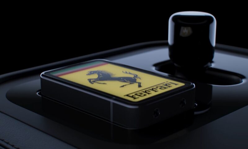 Ferrari lansează prima sa mașină electrică. Cum arată modelul „Luce”