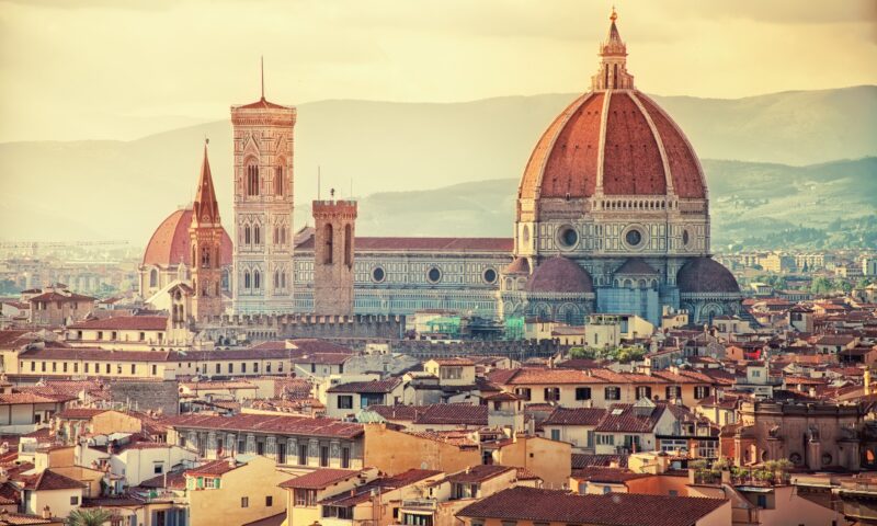 Florența introduce noi restricții pentru turiști. Nu mai au legătură cu centrul istoric