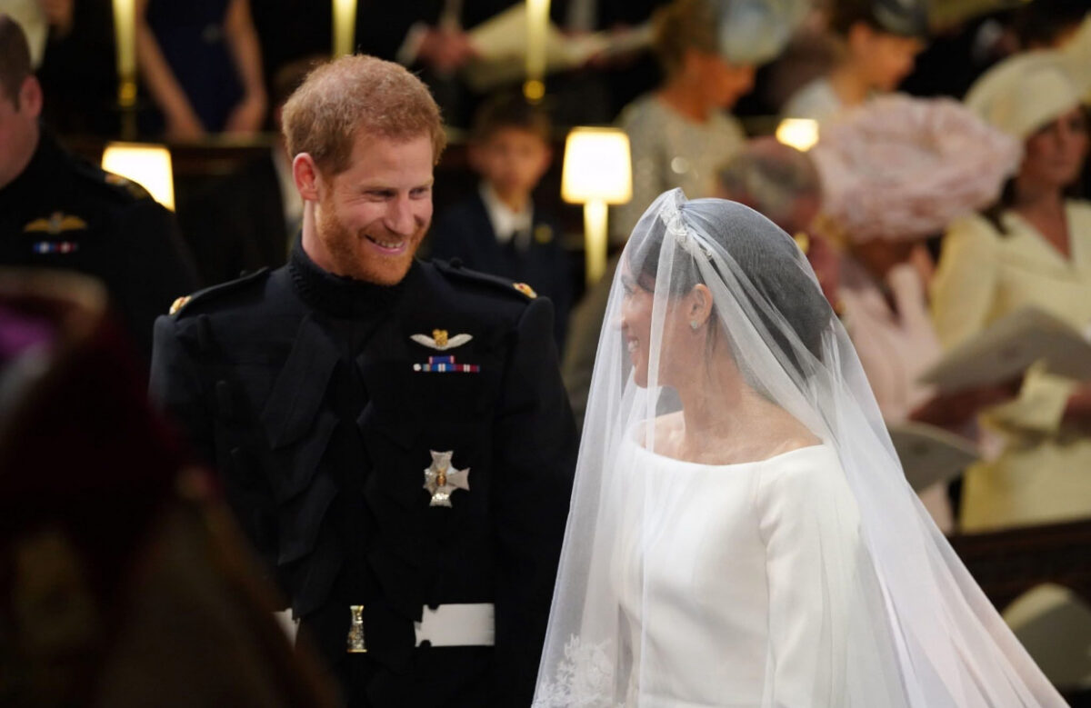 Regele Charles și fotografia cu Harry și Meghan. Ce s-a întâmplat în familia regală