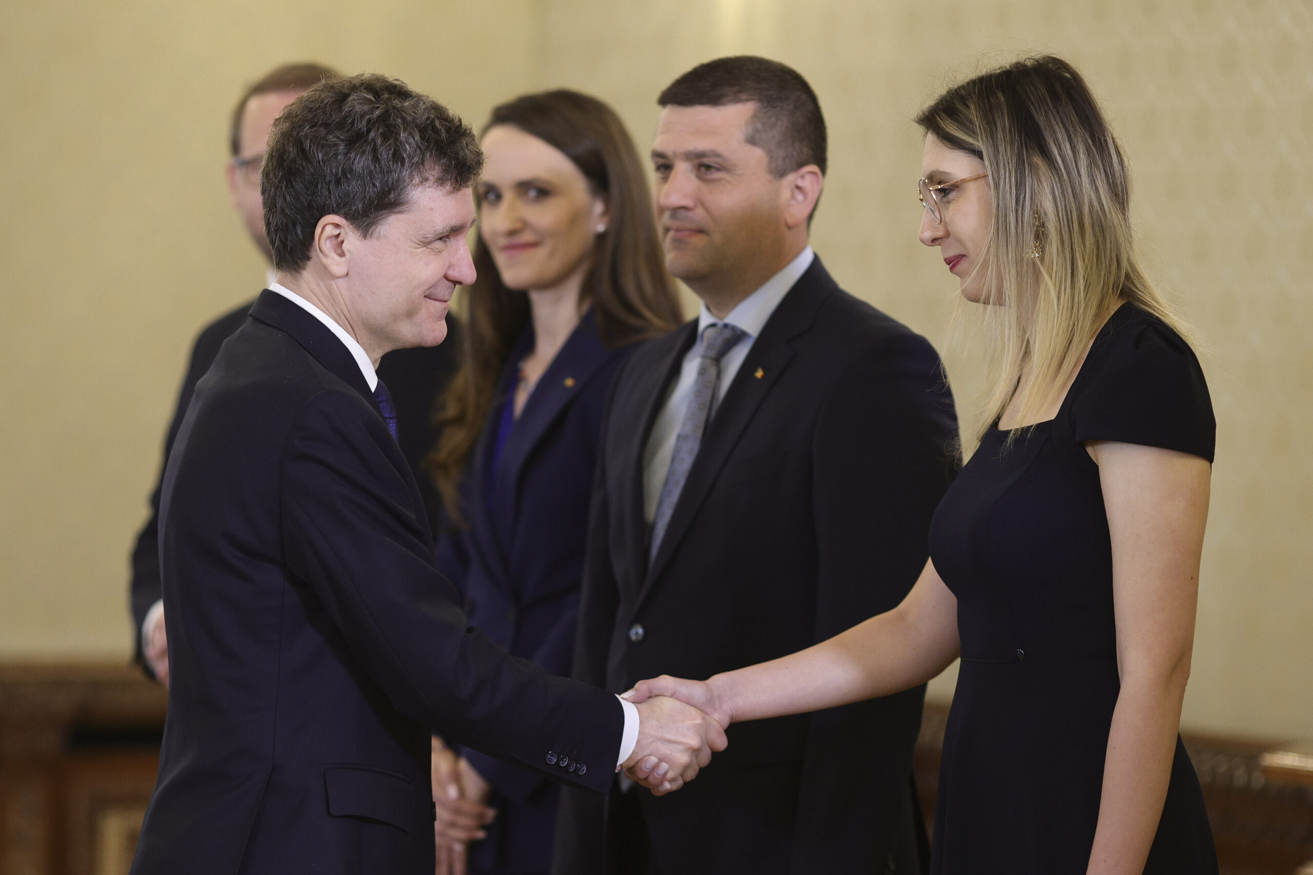 Un fost ministru analizează negocierile dintre Nicușor Dan și partide. Mari jocuri la Cotroceni