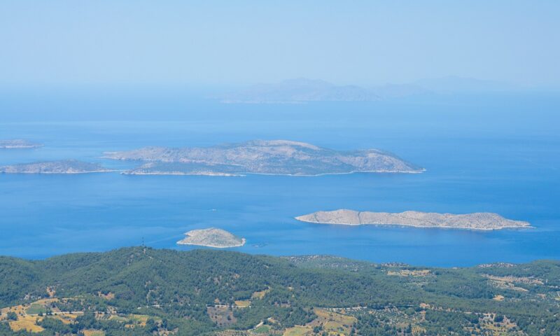 Cum a ajuns o insulă din Grecia de la 8 milioane la 247.000 de euro