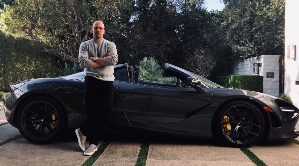 Actorul Jason Statham și modelul Rose, vilă de 20 de milioane de lire sterline în Marea Britanie. Acces direct pe plajă