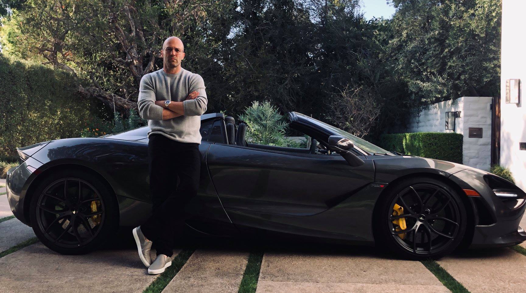 Actorul Jason Statham și modelul Rose, vilă de 20 de milioane de lire sterline în Marea Britanie. Acces direct pe plajă