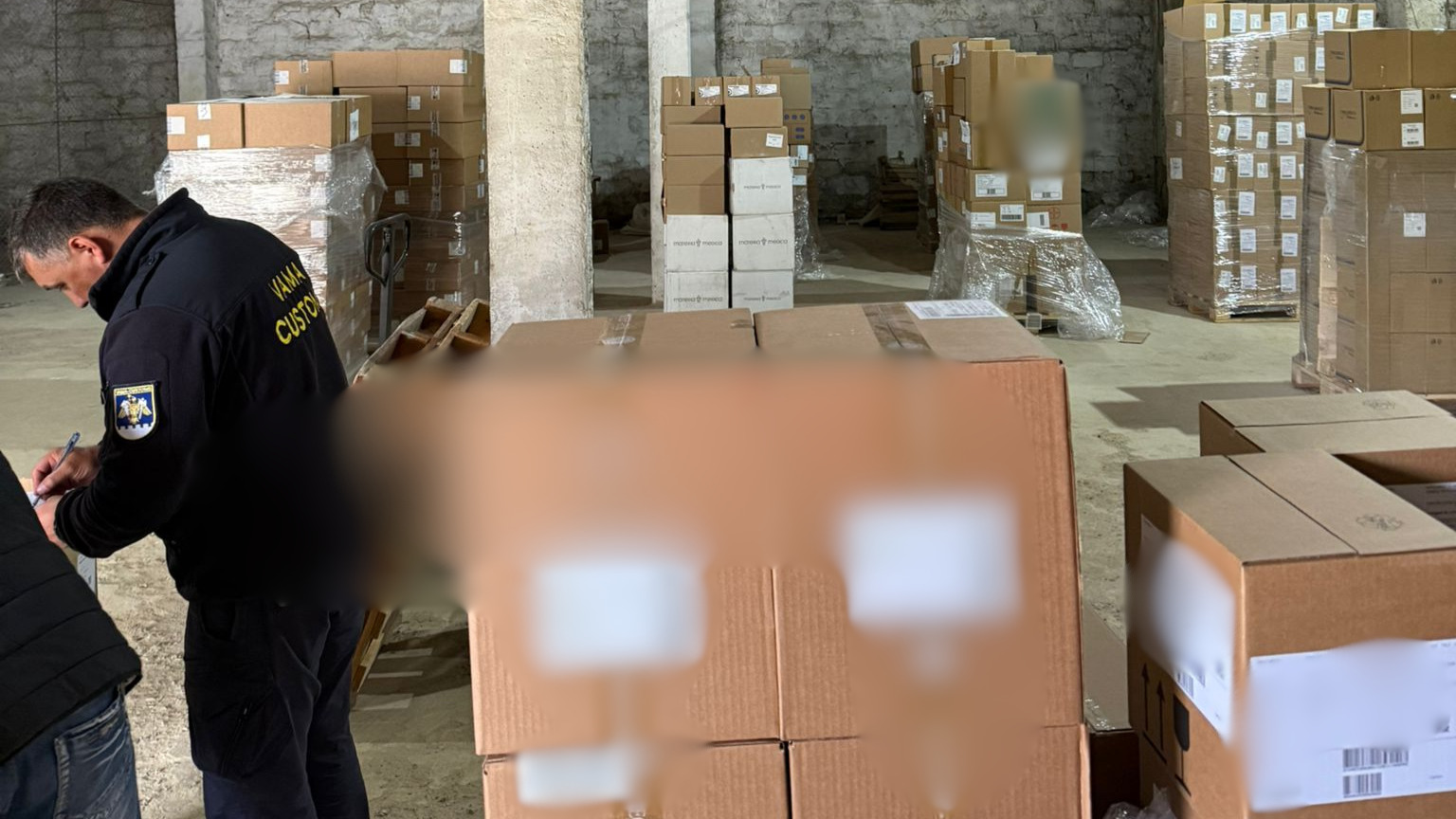 Contrabandă cu medicamente în Republica Moldova. Produsele erau declarate suplimente alimentare