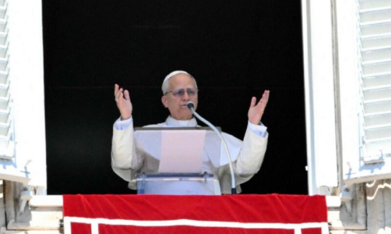 Papa Leon: „Duhul Sfânt deschide ușile Bisericii și inimile oamenilor”. Imagini din Piața San Pietro