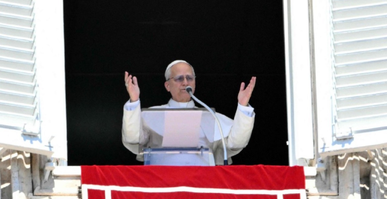 Papa Leon: „Duhul Sfânt deschide ușile Bisericii și inimile oamenilor”. Imagini din Piața San Pietro
