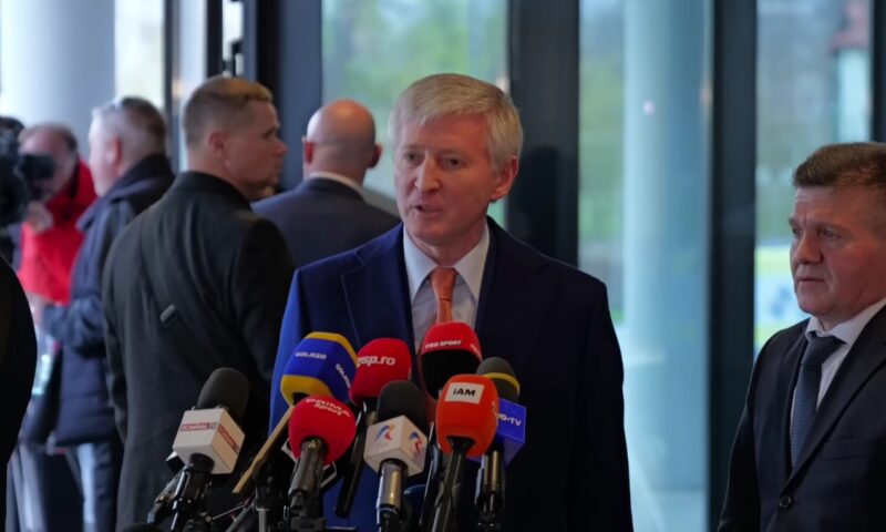 Oligarhul Rinat Ahmetov își construiește un imperiu în România. E la un pas de a deveni regele energiei