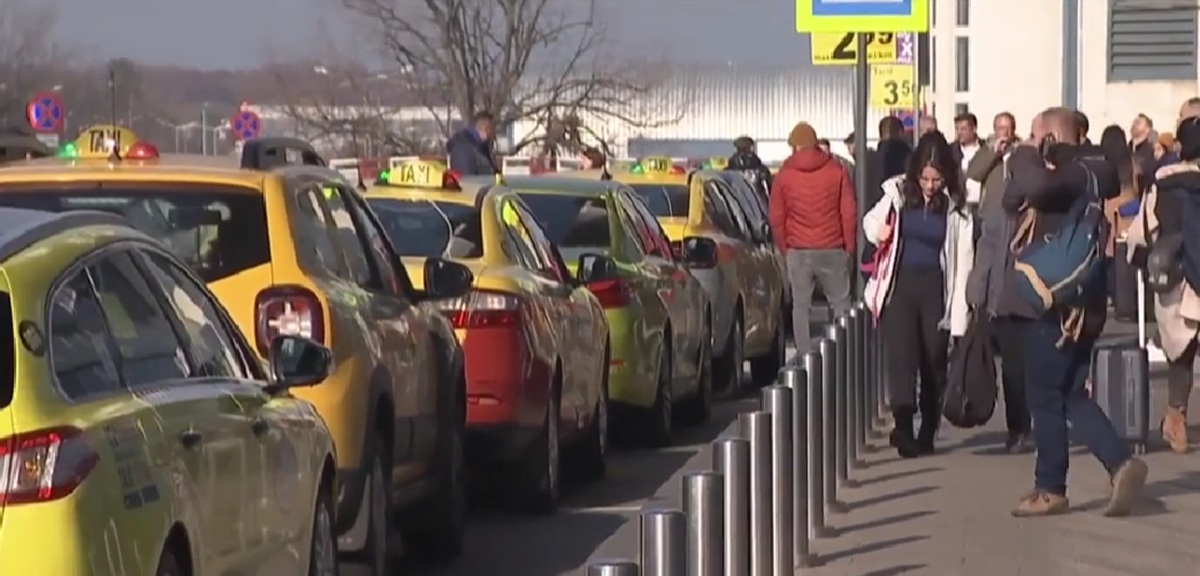 Schema prin care taximetriștii controlau comenzile de la Otopeni. Mai multe companii au recunoscut implicarea