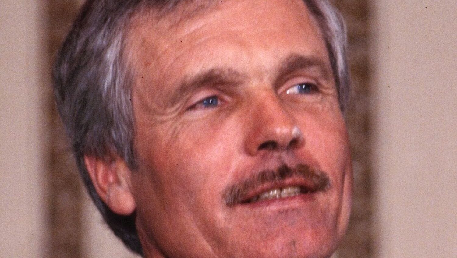Ted Turner, fondatorul CNN și pionier al televiziunii de știri prin cablu, a murit