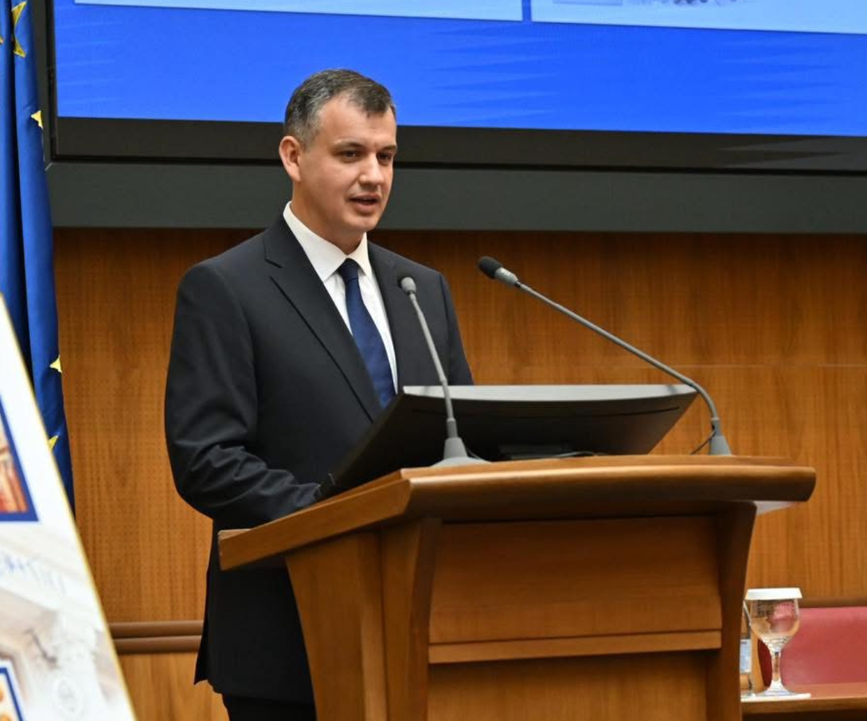 Varianta Eugen Tomac-premier. Frământări în PNL: Decizia e clară