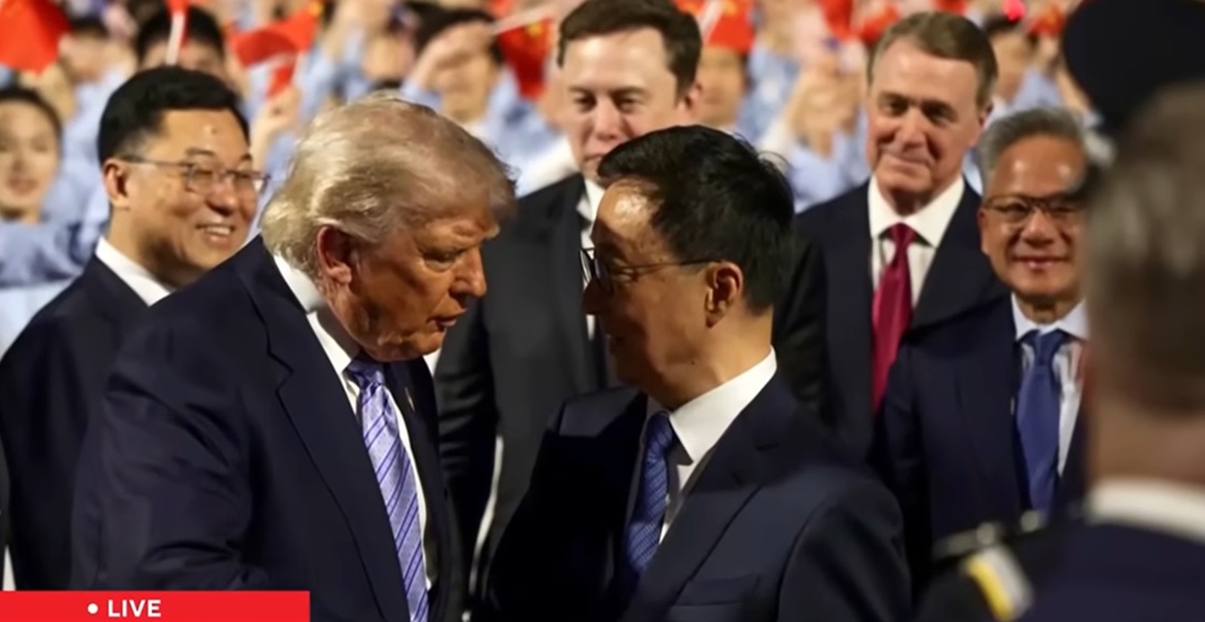 Musk, Cook și Huang, mulțumiți de întâlnirile din China. Cei trei CEO ai giganților tehnologici îl însoțesc pe Trump la întâlnirea cu Xi