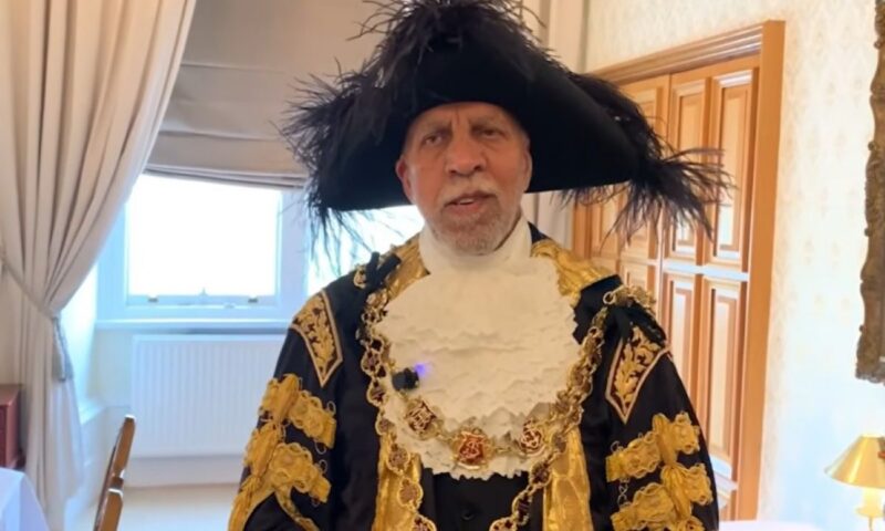 Primarul din Birmingham, probleme mari cu limba engleză. Cine este Zakir Chaudhry