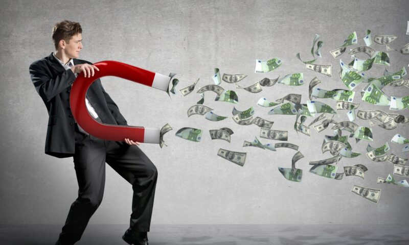 Trei zodii dau lovitura financiară la început de iunie. Portofelul începe să respire ușurat