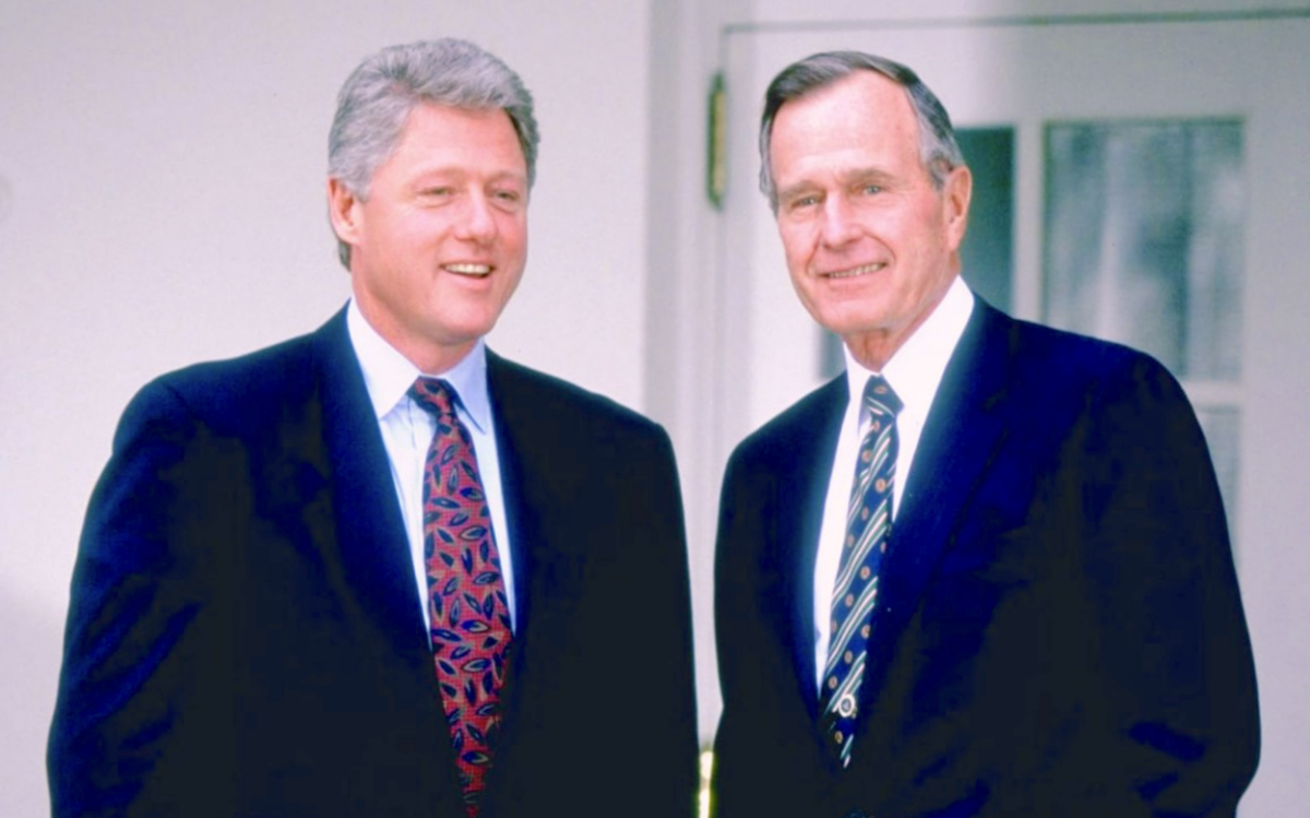 Cum a câștigat Bill Clinton președinția SUA în 1992. Rolul istoric al sloganului „It's the Economy, Stupid” al lui James Carville