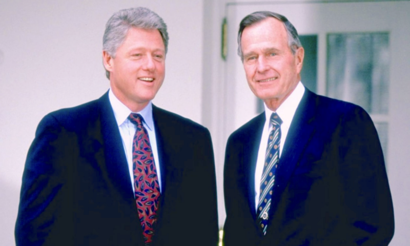 Cum a câștigat Bill Clinton președinția SUA în 1992. Rolul istoric al sloganului „It's the Economy, Stupid” al lui James Carville