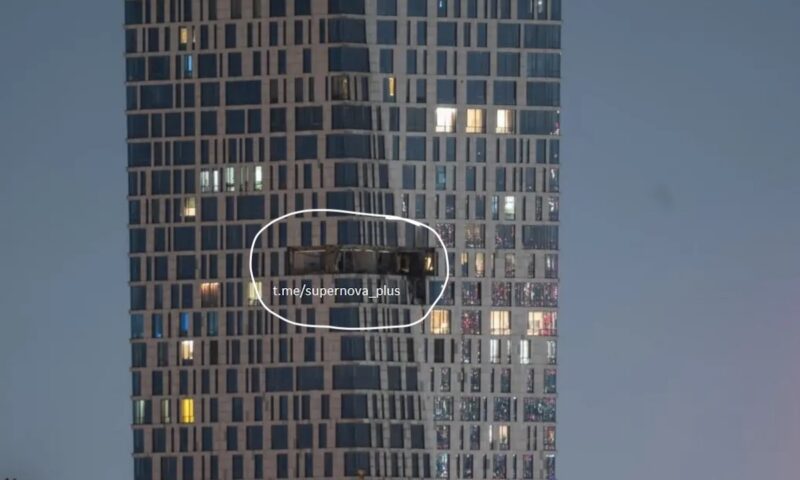 Atac cu drone la Moscova. Un bloc rezidențial de lux ar fi fost lovit înainte de parada de 9 Mai