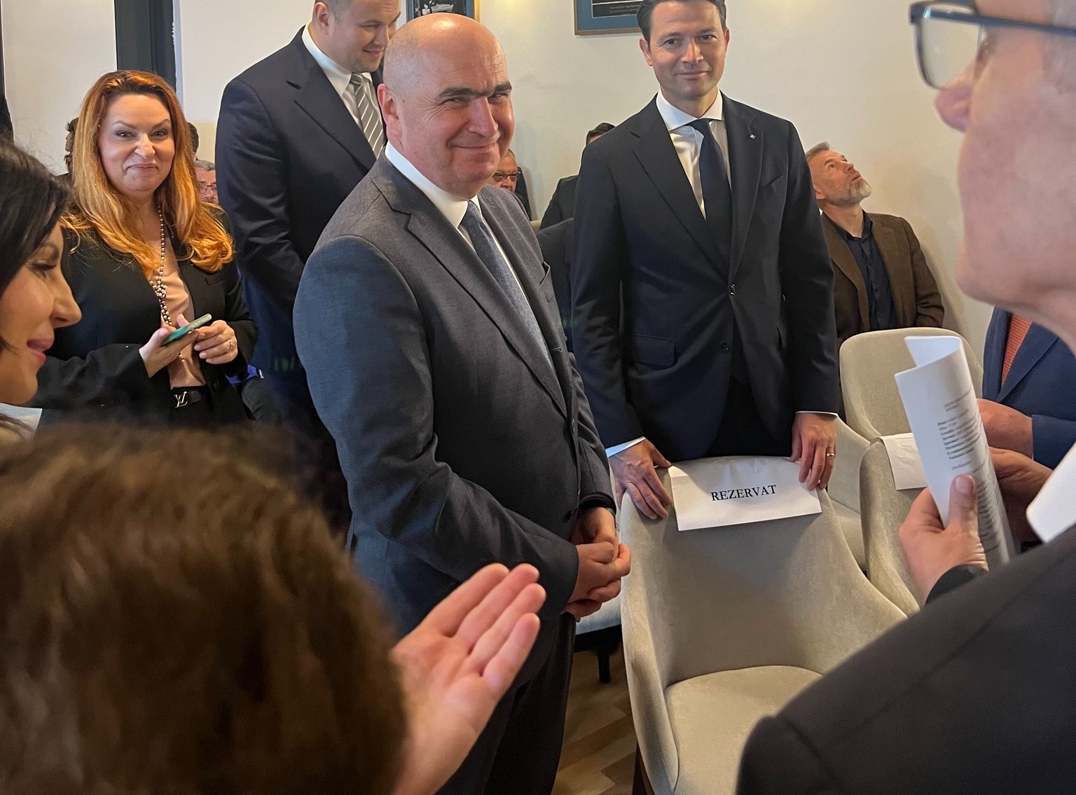 Duminică grea pentru Bolojan: presiune pe 5.300 de proiecte PNRR, cu termen-limită pe 26 mai