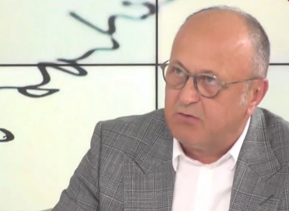 Dan Șucu pregătește schimbarea de pe banca Rapidului. Două nume au rămas în cursa pentru postul de antrenor