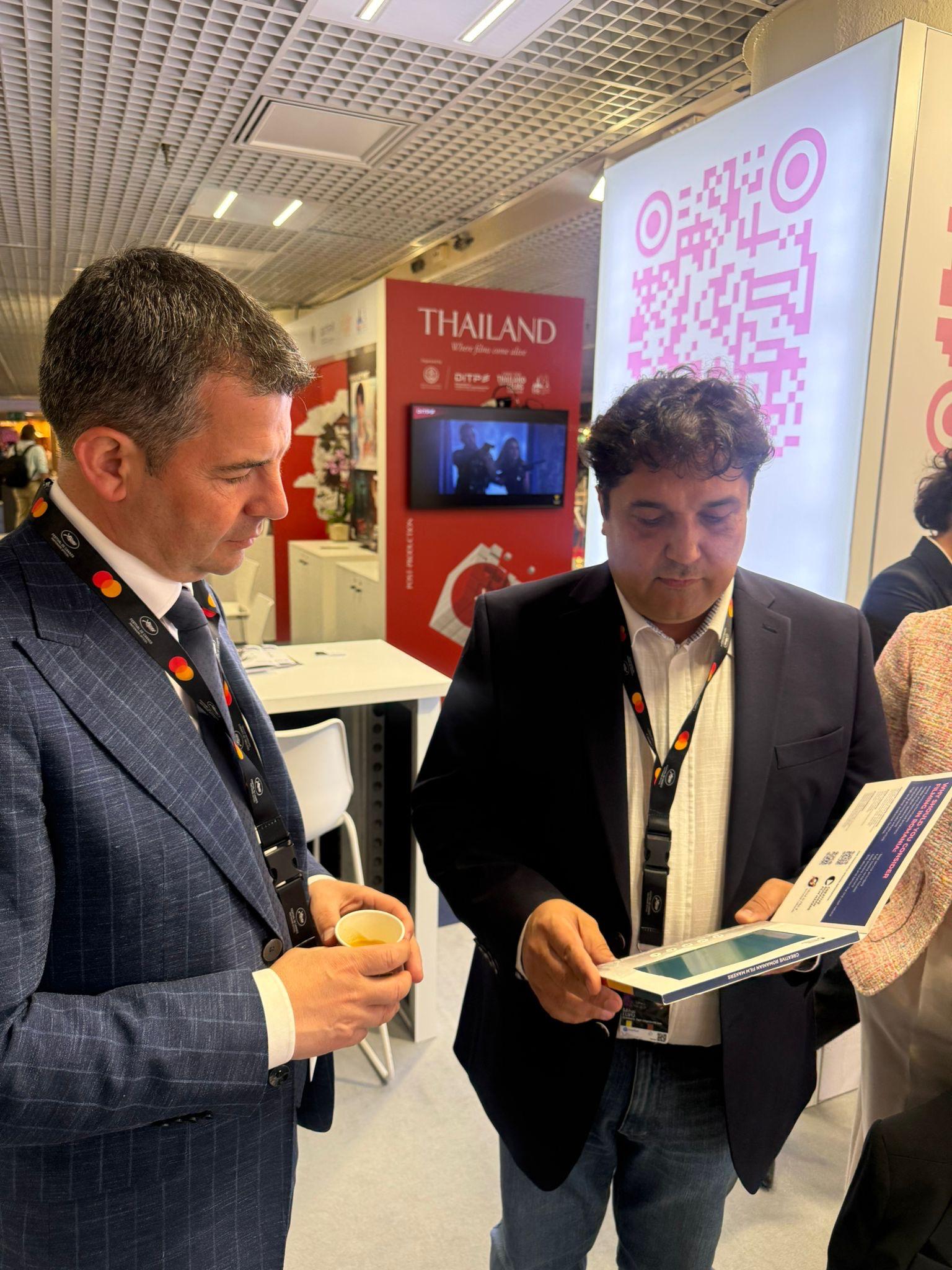 Daniel Constantin s-a fotografiat la Cannes