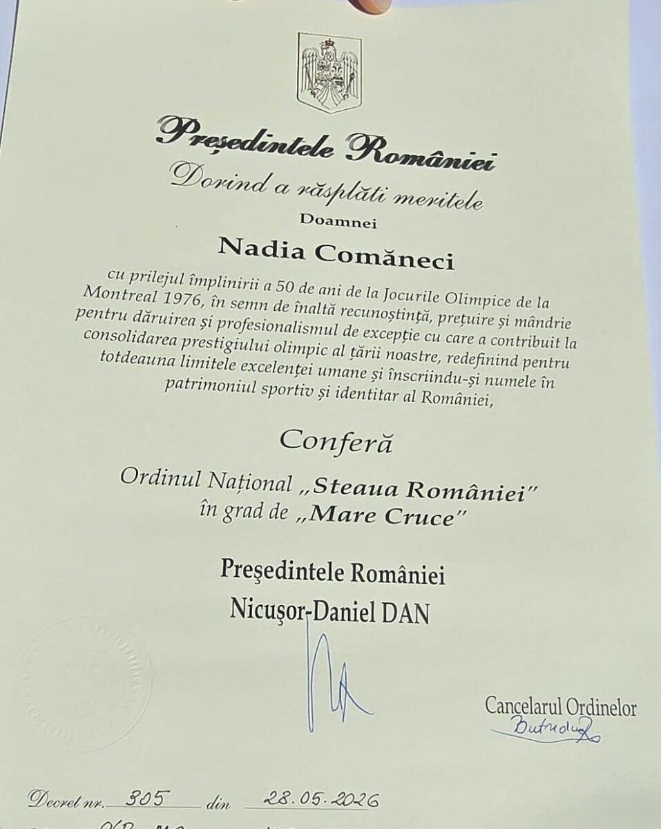 Nadia Comăneci, decorație