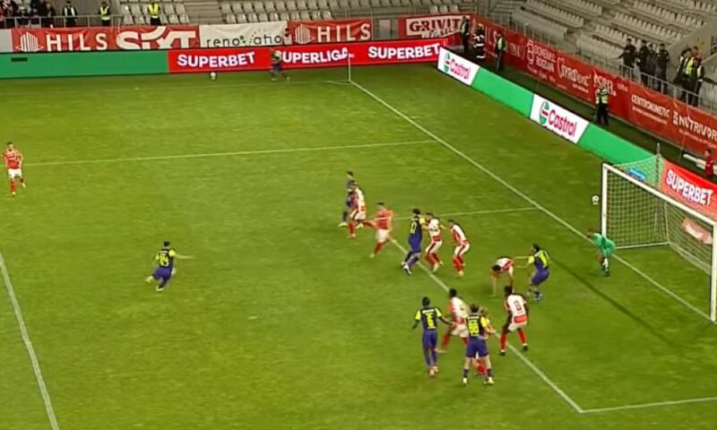 Dinamo și CFR Cluj 0-0. “Câinii” vor juca barajul pentru Conference League, iar ardelenii s-au calificat, deja, în competiție