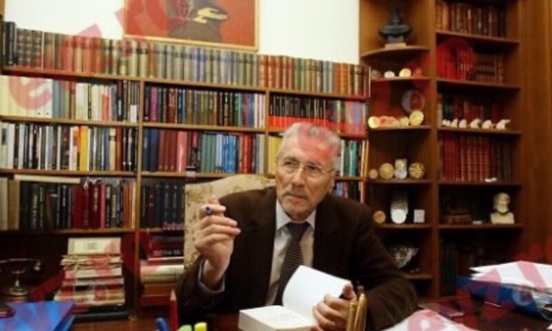 Președintele Emil Constantinescu și elita țării au ajuns bătaia de joc a lui Cristian Ghinea și USR. EVZ denunță incompetența care ucide excelența