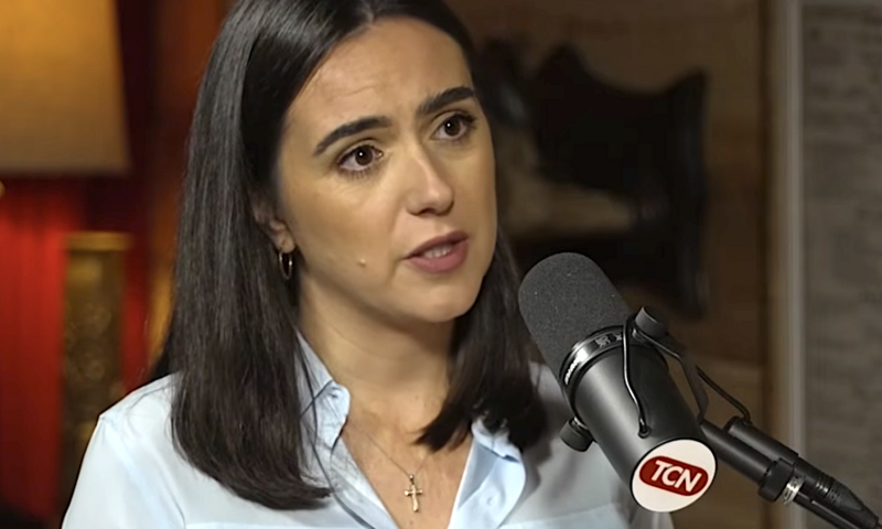 Iulia Mendel, acuzații explozive împotriva lui Volodimir Zelenski într-un interviu cu Tucker Carlson. Reacția Președinției