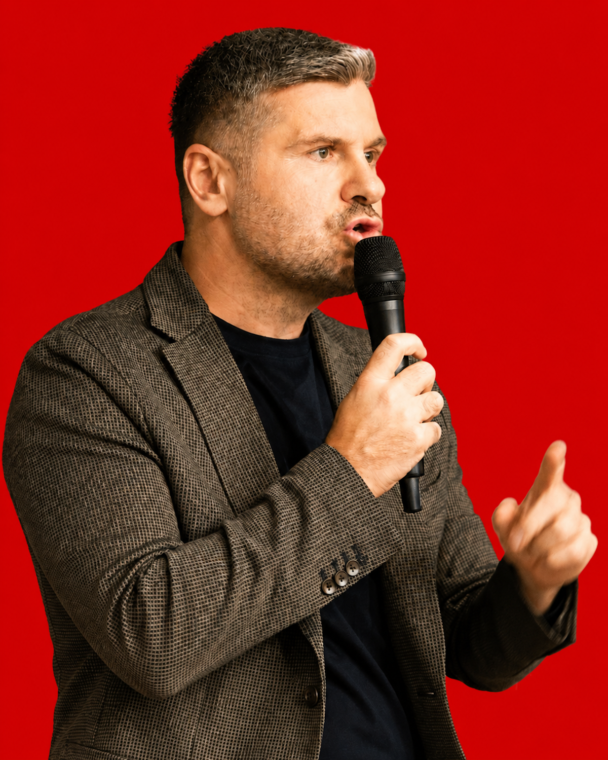 Lucian Despoiu, omul din spatele campaniei online. 