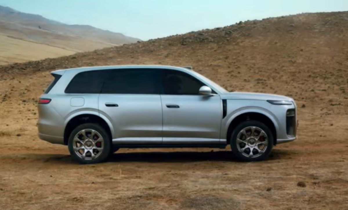 Voyah Taishan X8