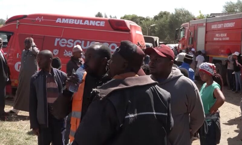 Opt eleve din Kenya, arestate pentru incendierea internatului, soldată cu 16 victime