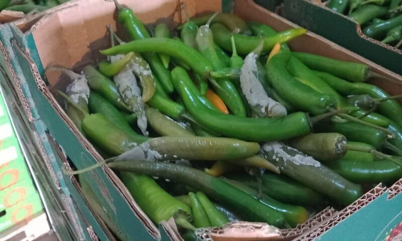 Controale ANPC în toată țara. Nereguli grave descoperite la alimente