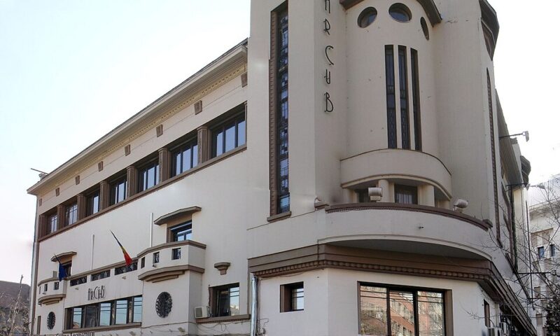 Rusificarea României. Cursuri în masă de limba rusă pentru muncitorii din marile fabrici