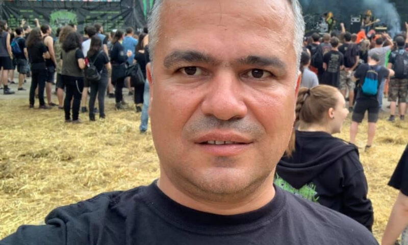 Adrian Veștea își prezintă parcursul profesional după criticile legate de studii. Când a intrat în câmpul muncii