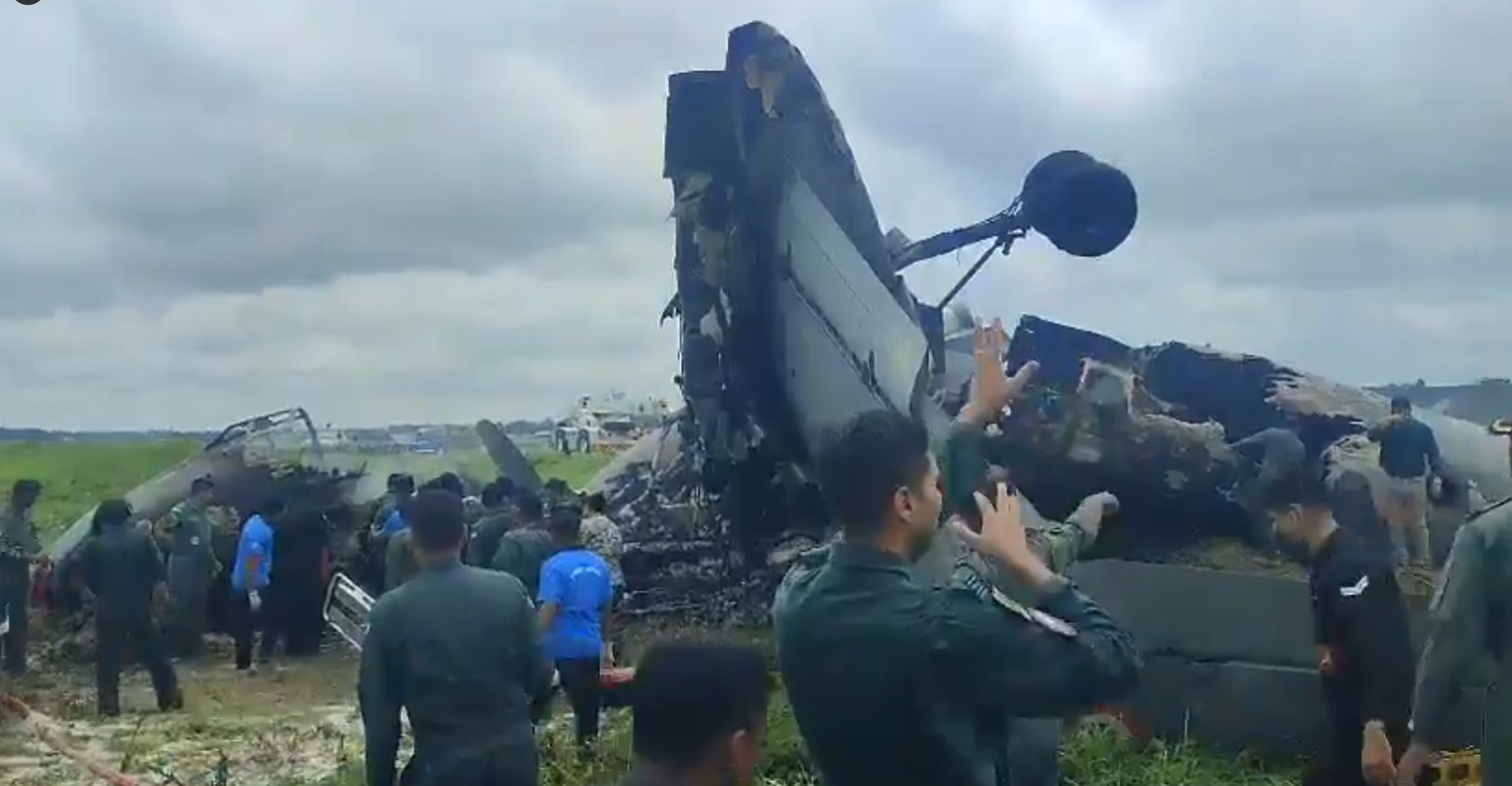 Accident aviatic la o bază militară din India. Cinci persoane au murit