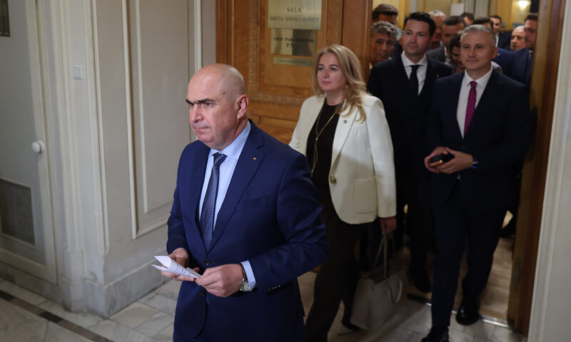 Congres cu miză majoră în PNL. Mesajul care arată ruptura din partid