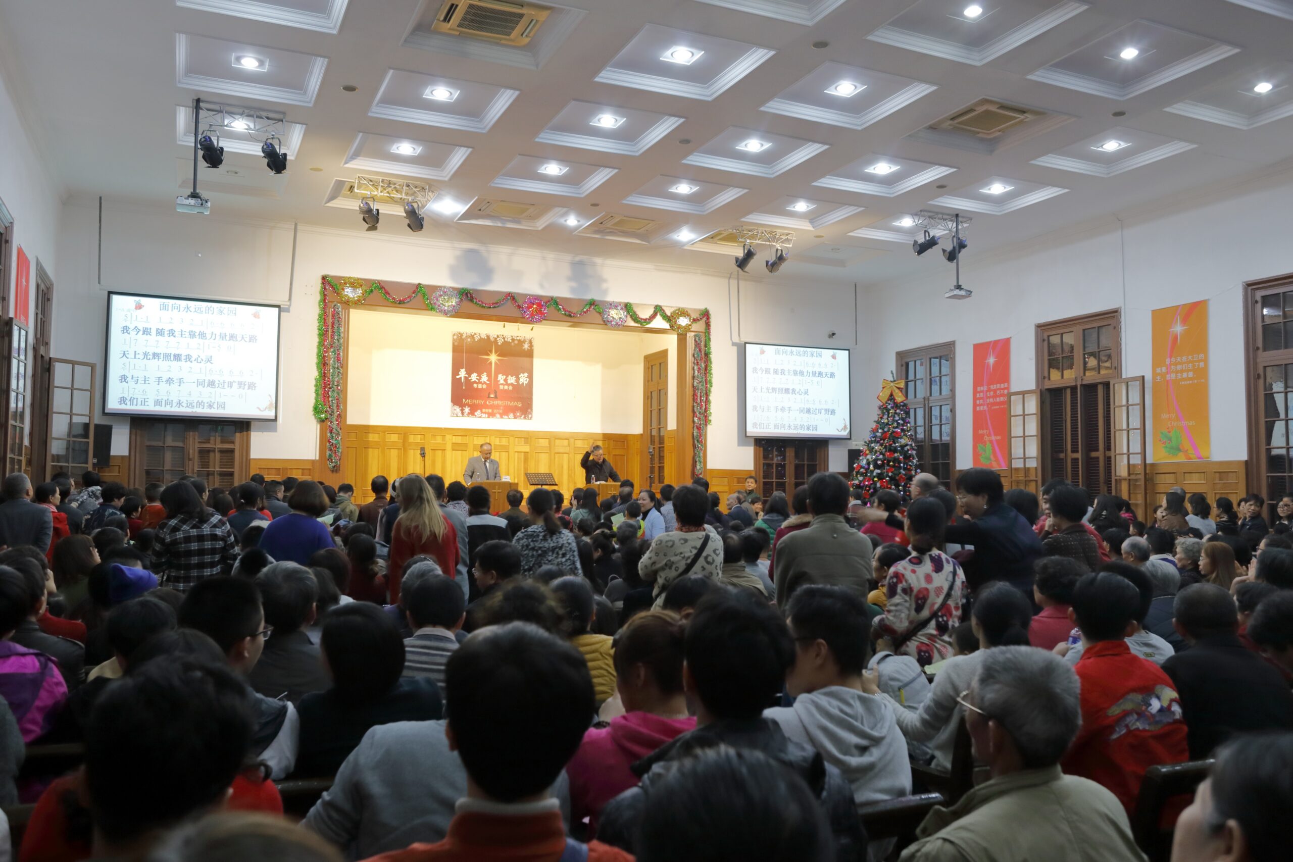 Noi persecuții contra credincioșilor creștini în China comunistă