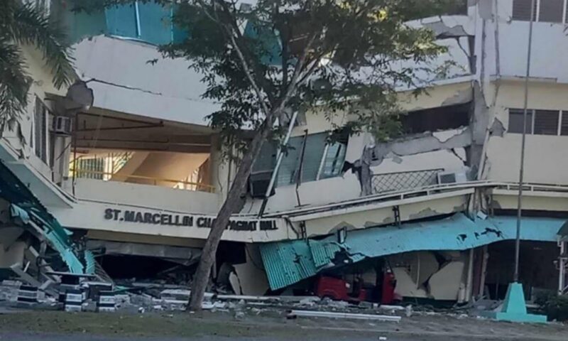 Alerta de tsunami a fost anulată în Filipine. Cel puțin 32 de persoane au murit după cutremur