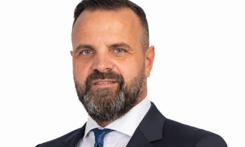 Vicepreședintele PNL Galați susține că a fost ținta unor „troli și boți coordonați” după ce l-a susținut pe Adrian Veștea