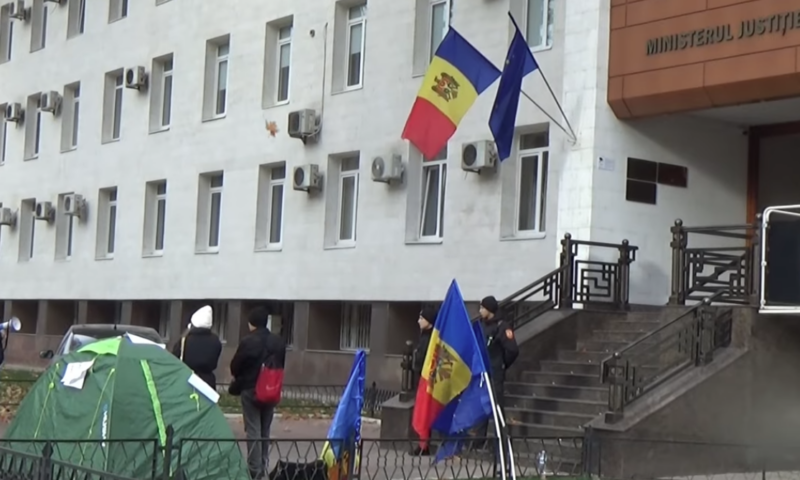 Insolvenţa în Republica Moldova. Doi administratori autorizaţi au rămas fără licenţă