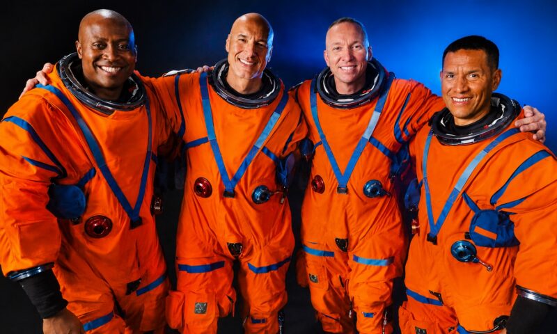 NASA a prezentat echipajul Artemis III. Misiunea pregătește următorul pas spre revenirea oamenilor pe Lună