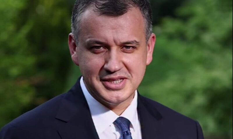 Tomac răspunde deciziei PNL de a nu-i susține Guvernul: „Nu avem nevoie de lecţii de la nimeni”