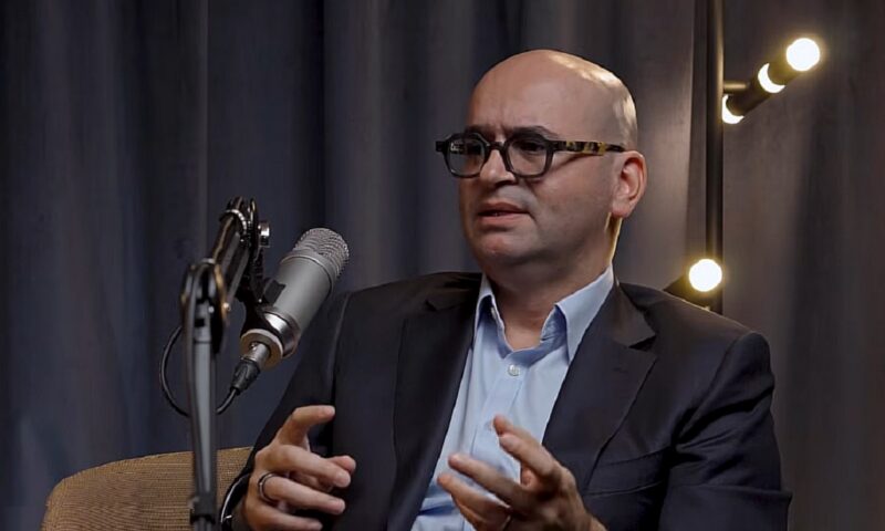 Horia Georgescu acuză tergiversarea dosarului lui Klaus Iohannis. Critică numirea Liviei Stanciu la CCR