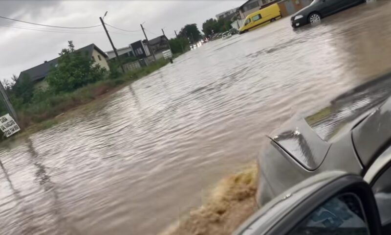 Ploaie extremă lângă București. Fenomenul apare o dată la un secol. Video