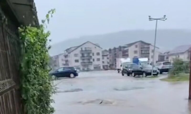 Cod galben de inundații în cinci județe. Avertizarea emisă de hidrologi