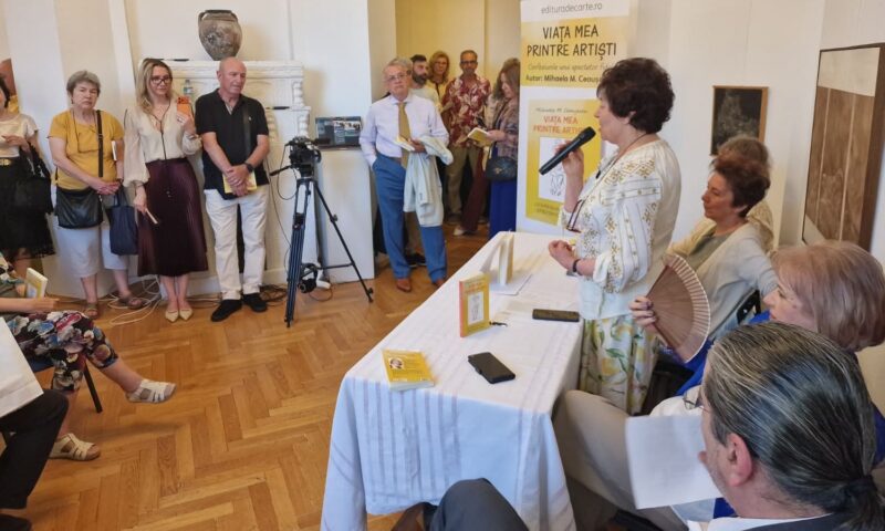 Seară de elită la Galeria Romană: Mihaela M. Ceaușescu a lansat „Viața mea printre artiști”, un omagiu adus monștrilor sacri ai scenei