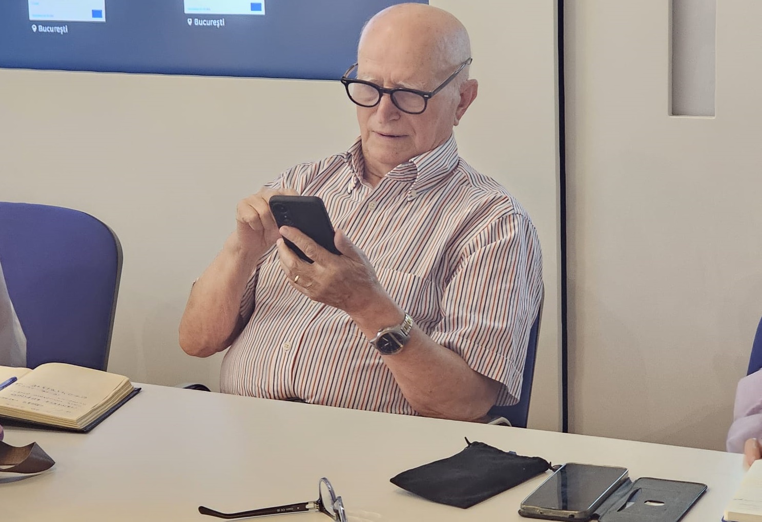 Lumea digitala pentru seniori